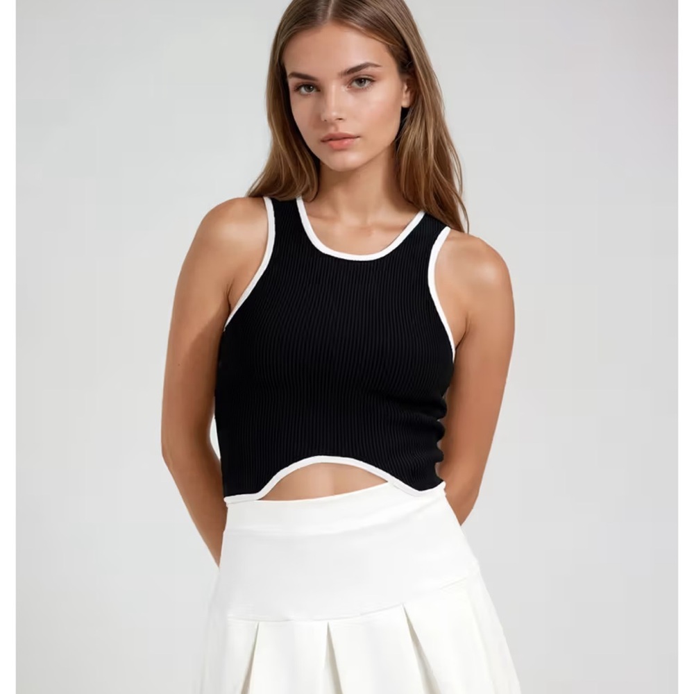 🆕 Promise the Label Black and White Ribbed Tank Top